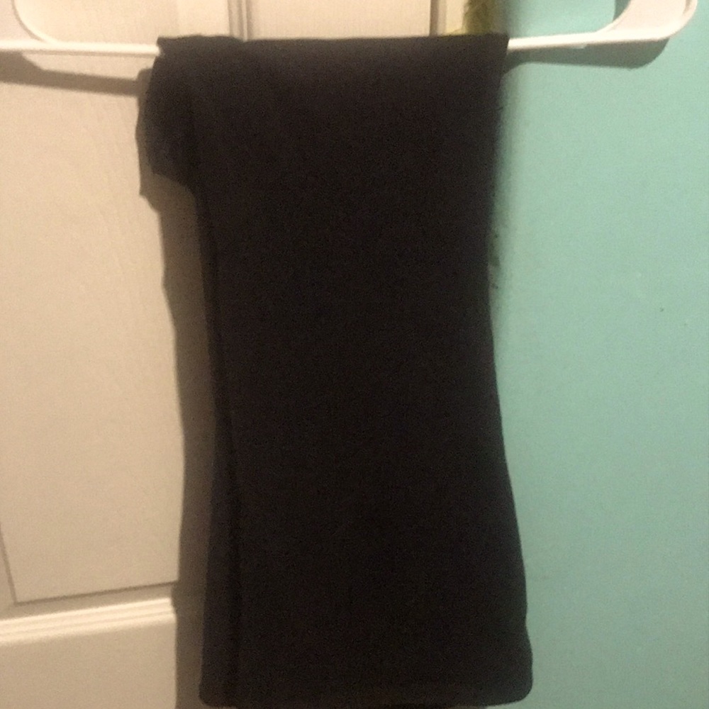 Black wide leg leggings. They are teen size 12-13.